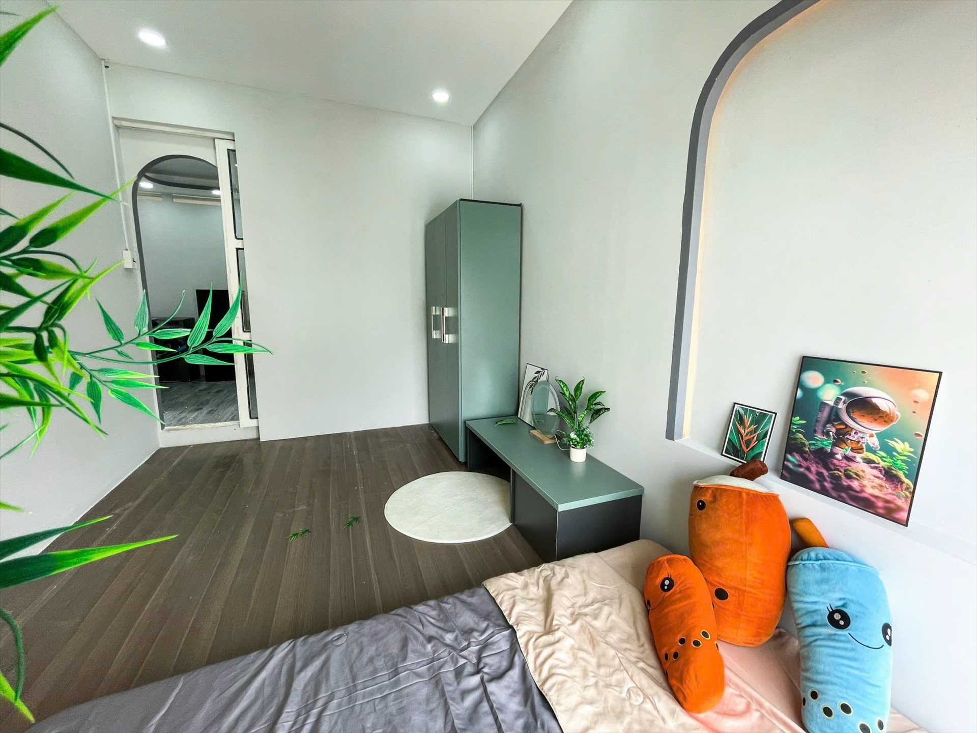 Phòng trọ Vinaland Home Cách Mạng Tháng Tám - Quận 10 - Phòng (*)