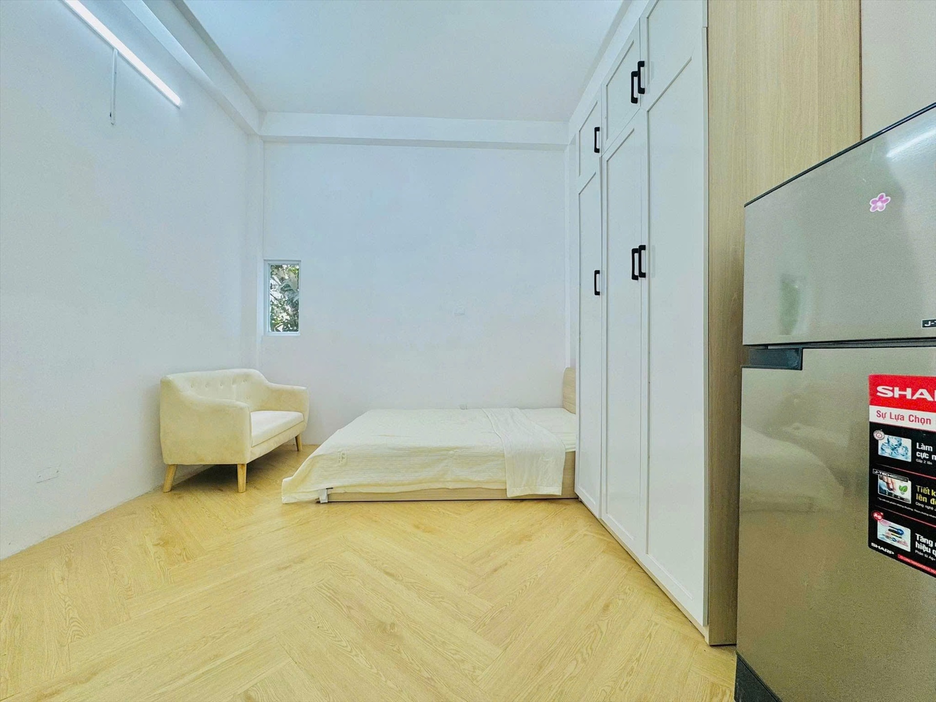 Phòng trọ Uncle House Nguyễn Văn Mai - Quận 3 - Phòng (*)