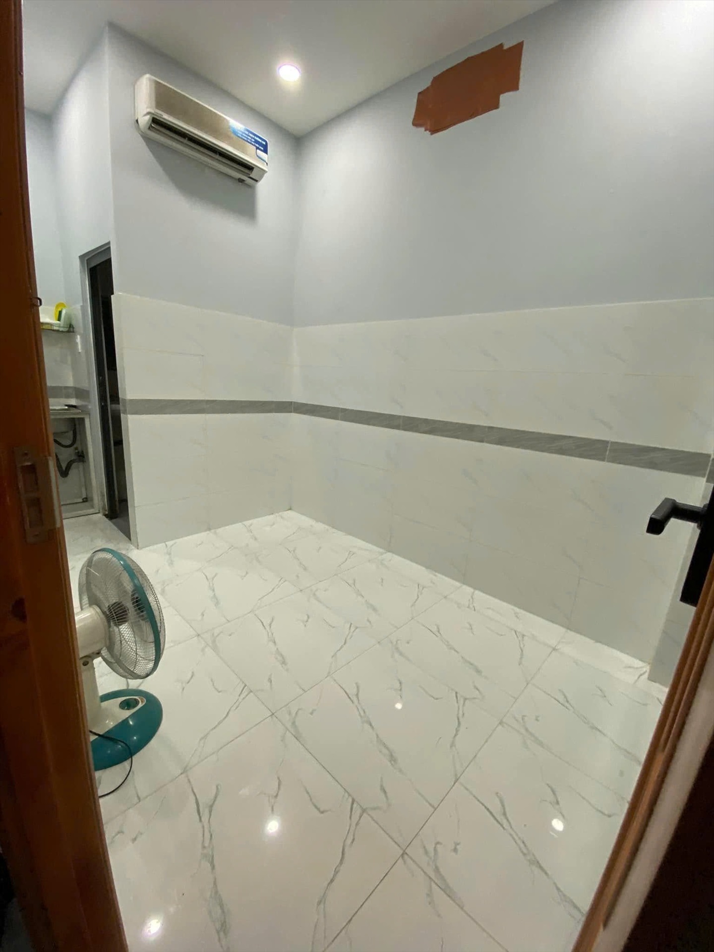 Phòng trọ Studio 18m2 tại QT Home Nguyễn Văn Đậu - Bình Thạnh - Phòng khách
