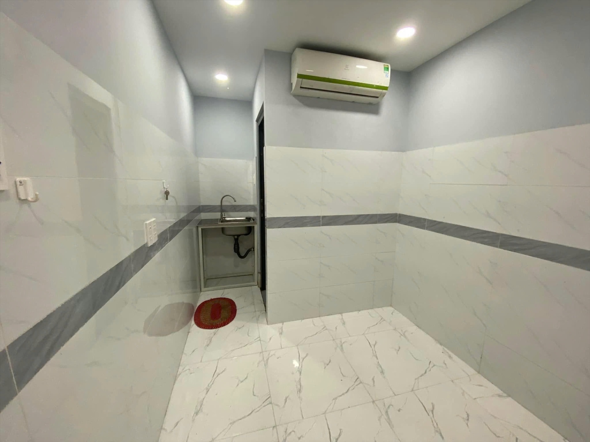 Phòng trọ QT Home Nguyễn Văn Đậu - Bình Thạnh - Phòng (*)