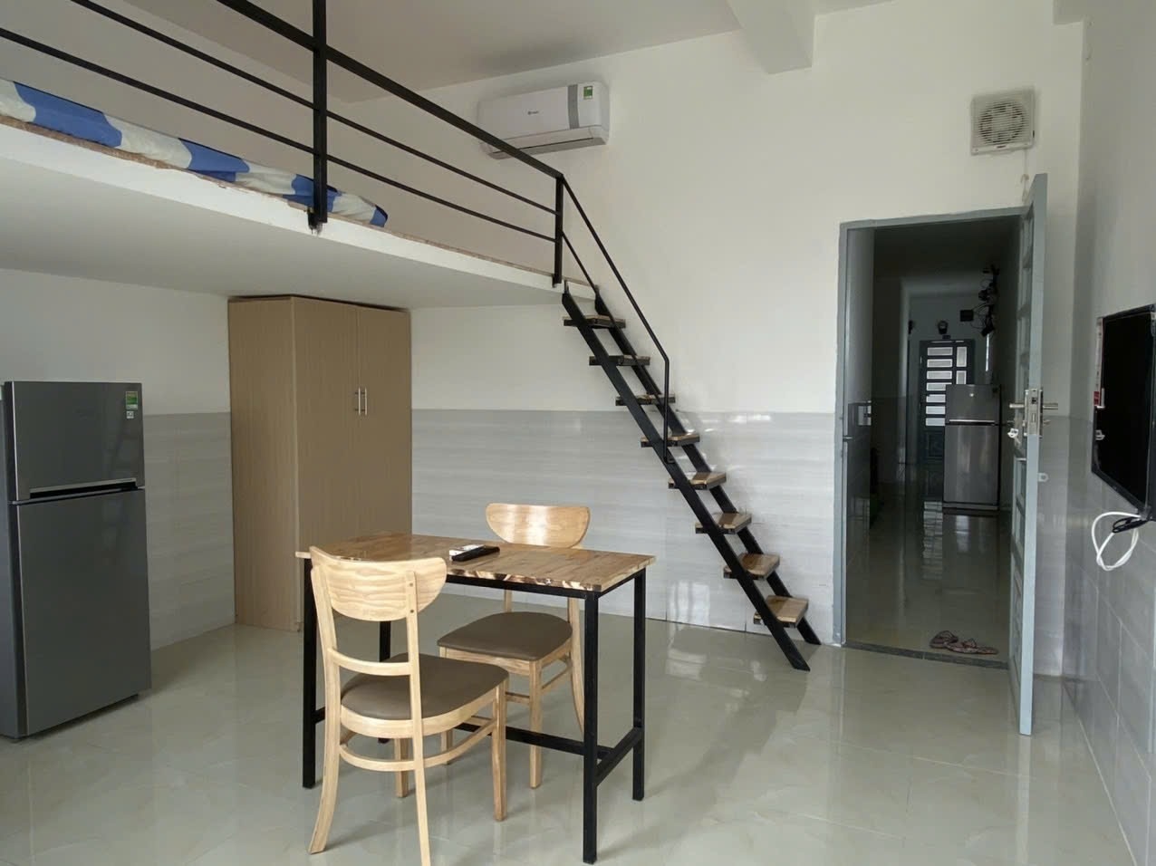 Phòng trọ Luxhome Phạm Văn Bạch - Tân Bình - Phòng (*)