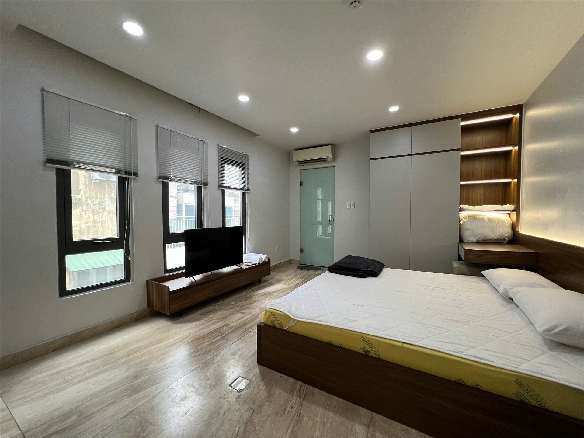 Phòng trọ The Forest Home Võ Văn Kiệt - Quận 1 - Phòng (*)