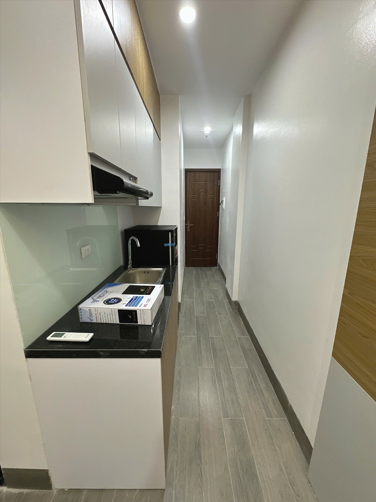 Phòng trọ Studio 30m2 tại NTV Apartment Nguyễn Khang - Cầu Giấy - Phòng bếp