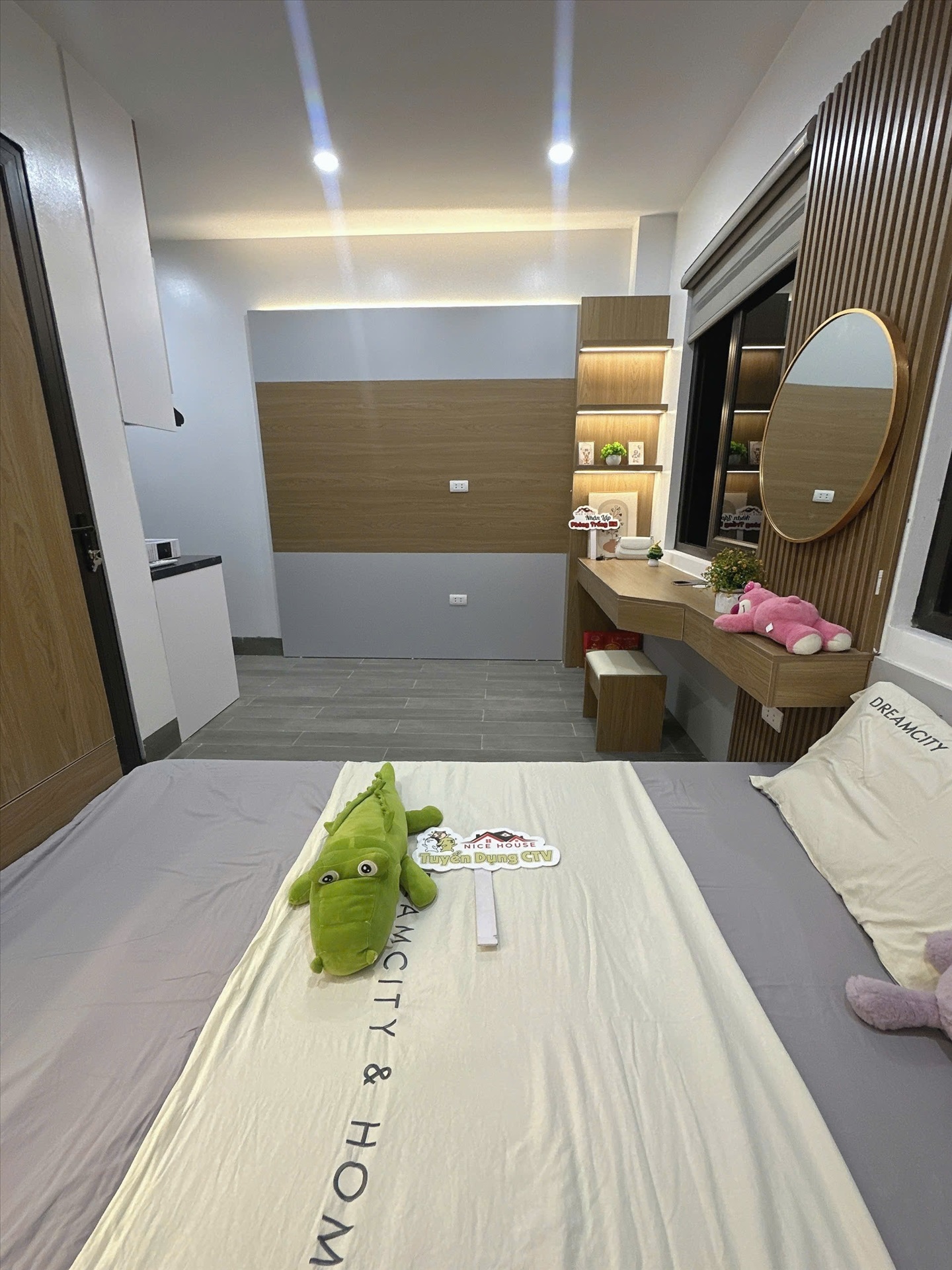 Phòng trọ NTV Apartment Nguyễn Khang - Cầu Giấy - Phòng (*)