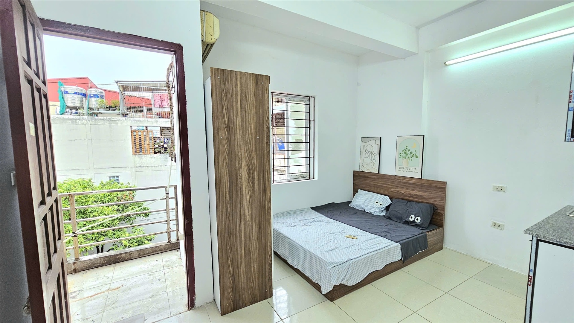 Phòng trọ Time House Chùa Láng - Đống Đa - Phòng (*)