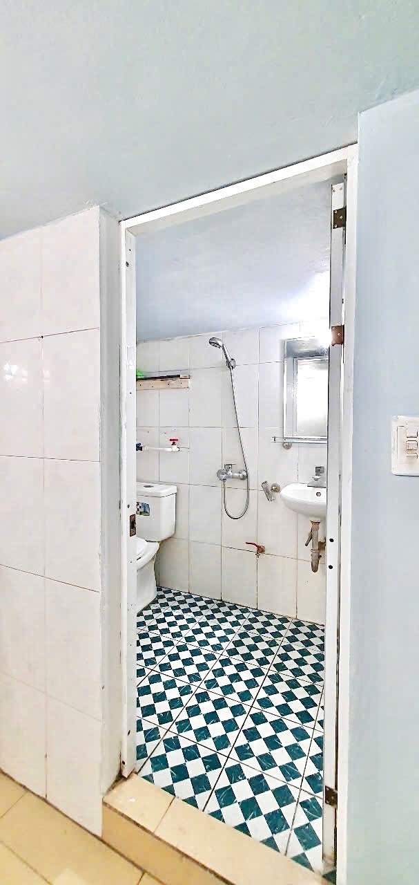 Phòng trọ Duplex 25m2 tại Timehouse 3 Bằng Liệt - Hoàng Mai - Phòng tắm