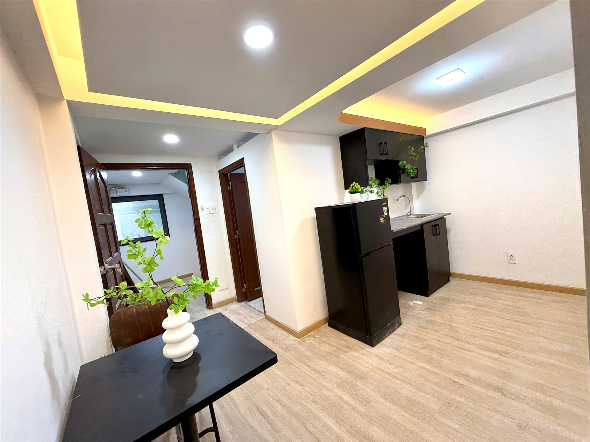 Phòng trọ AQ Home 2 Huỳnh Văn Bánh - Phú Nhuận - Phòng (*)