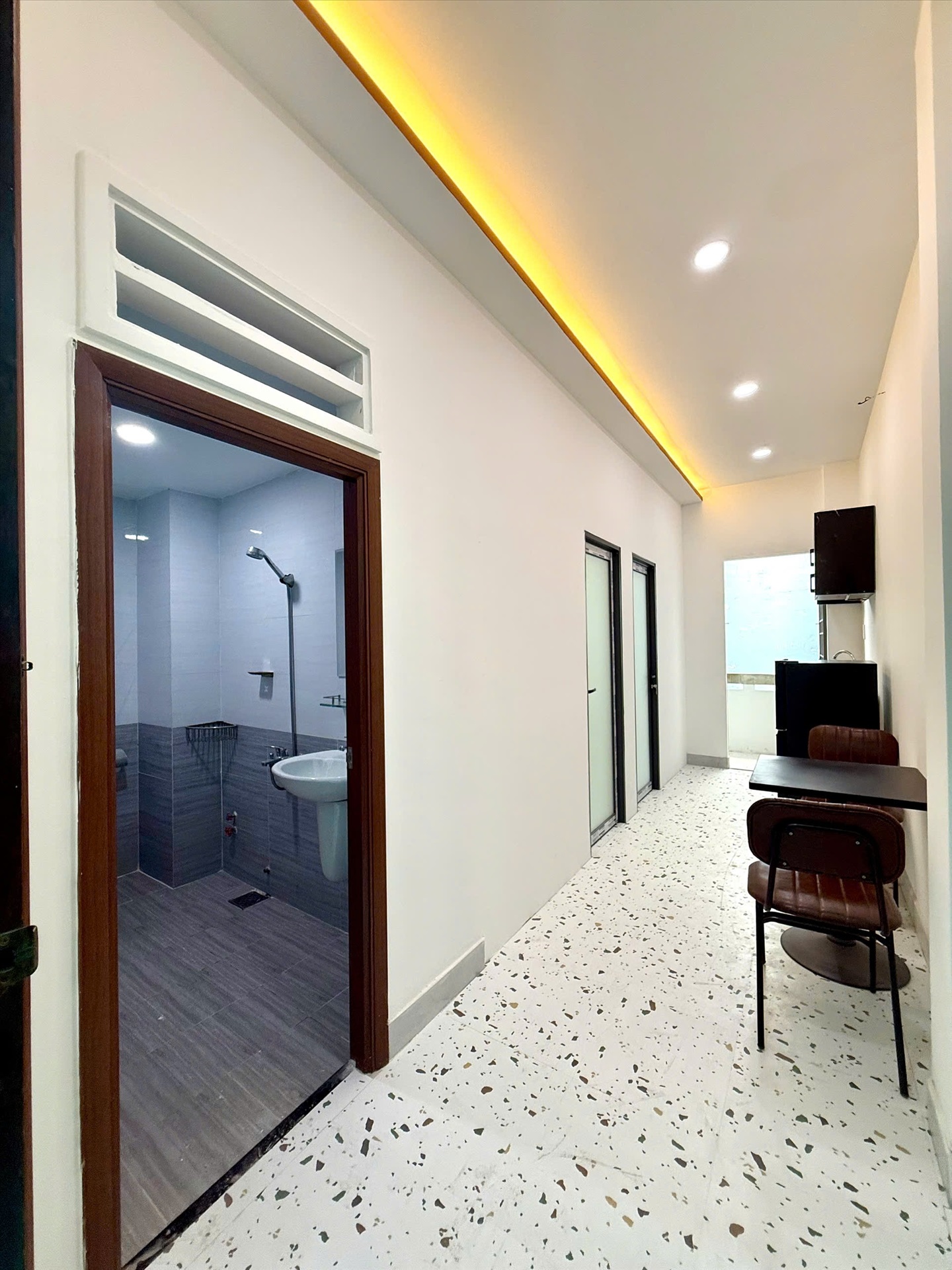 Phòng trọ 2 Phòng ngủ 50m2 tại AQ Home 2 Huỳnh Văn Bánh - Phú Nhuận - Phòng tắm