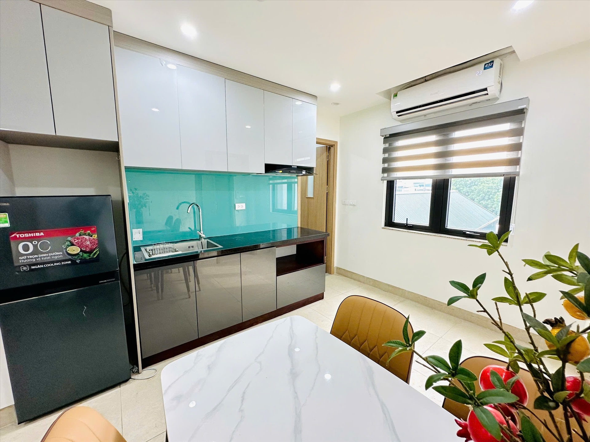 Phòng trọ 2 Phòng ngủ 80m2 tại TT House 2 Đường Láng - Đống Đa - Phòng bếp