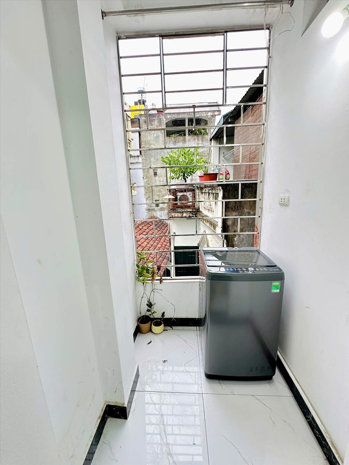 Phòng trọ Studio 40m2 tại TT House Nhân Hòa - Thanh Xuân - Ban công