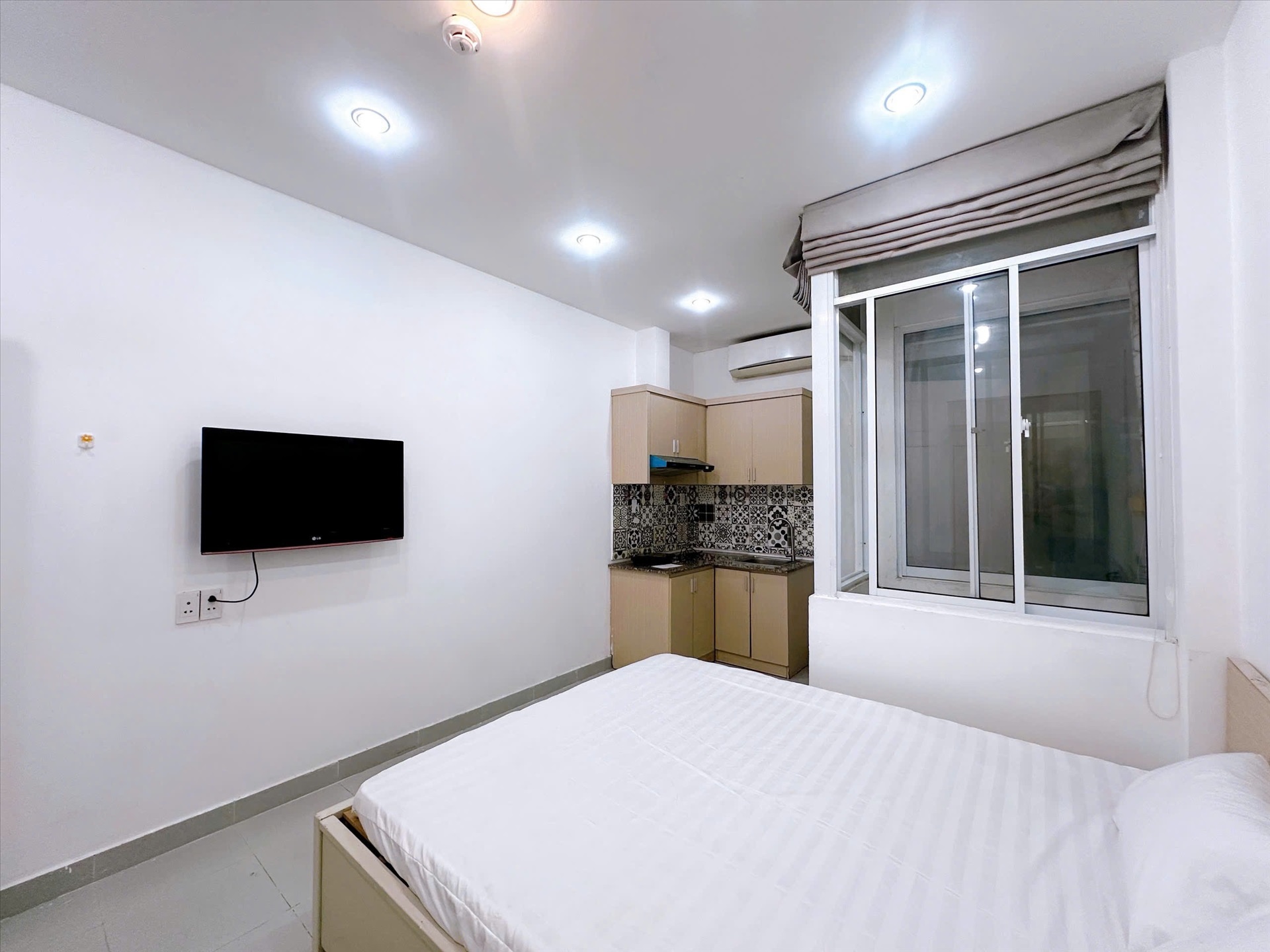 Phòng trọ Studio 25m2 tại CN House Đặng Văn Ngữ - Phú Nhuận - Phòng ngủ