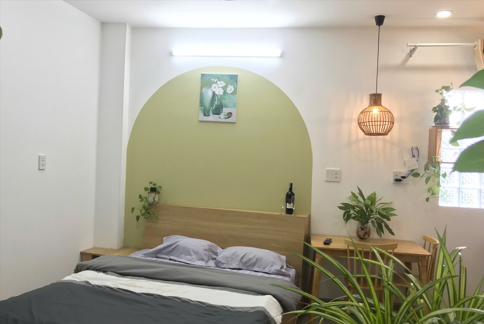 Phòng trọ Your Home Nhất Chi Mai - Tân Bình - Phòng (*)