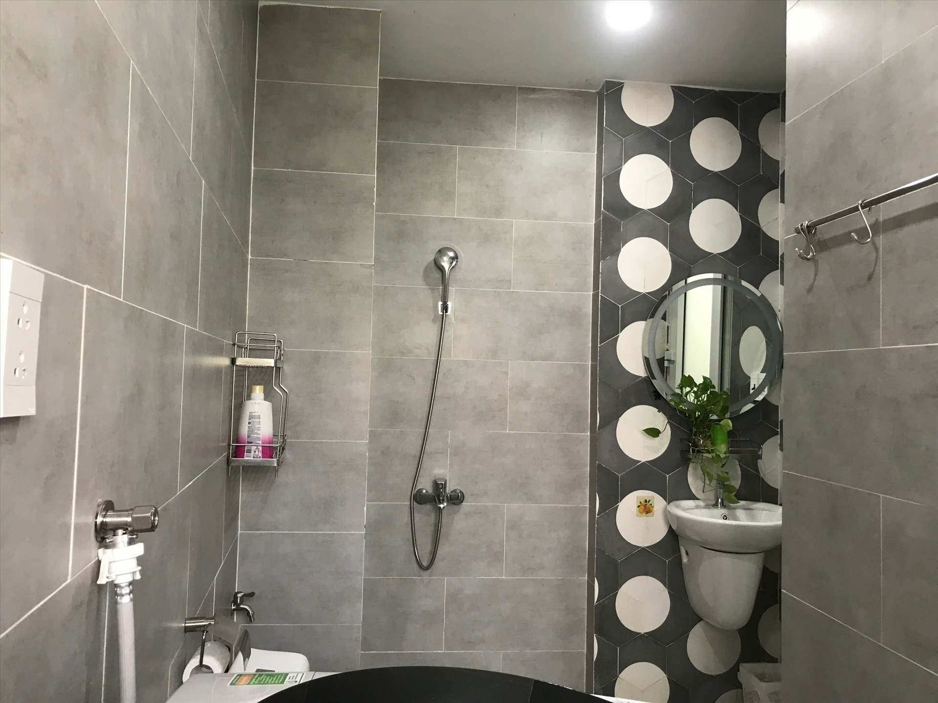 Phòng trọ Studio 27m2 tại Your Home Nhất Chi Mai - Tân Bình - Phòng tắm