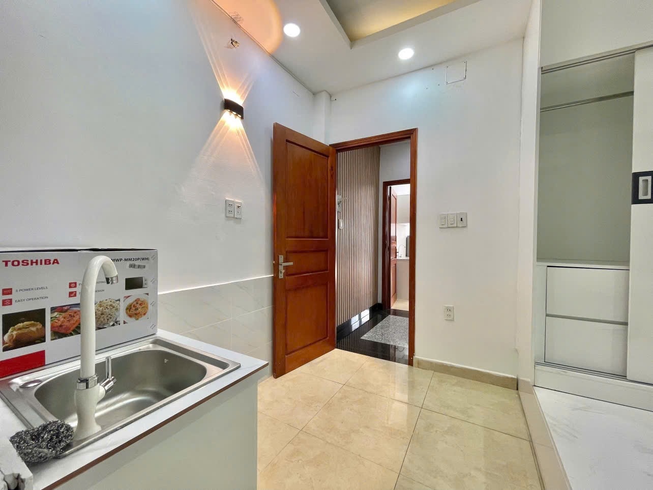 Phòng trọ Studio 20m2 tại Bhome Nguyễn Văn Thương - Bình Thạnh - Phòng bếp