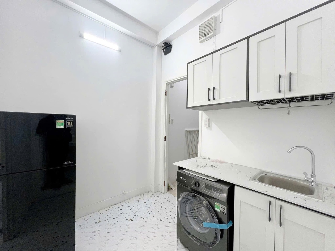 Phòng trọ 1 Phòng ngủ 30m2 tại Uncle House Đường D1 - Bình Thạnh - Phòng bếp