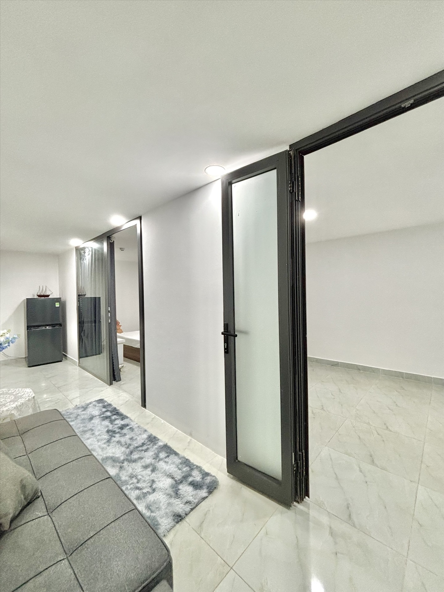 Phòng trọ 1 Phòng ngủ 30m2 tại CH Home Phan Bội Châu - Bình Thạnh - Phòng khách