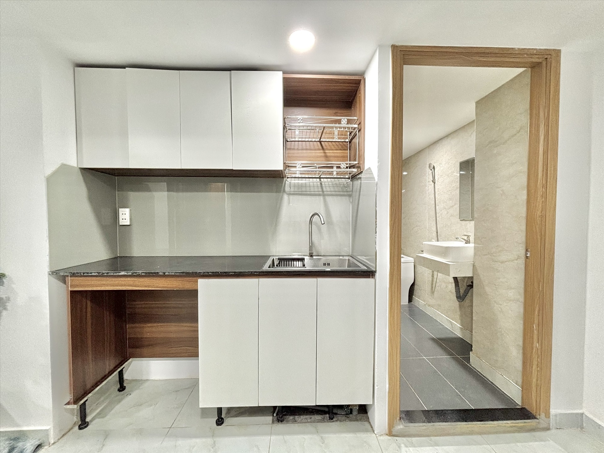 Phòng trọ 1 Phòng ngủ 30m2 tại CH Home Phan Bội Châu - Bình Thạnh - Phòng bếp