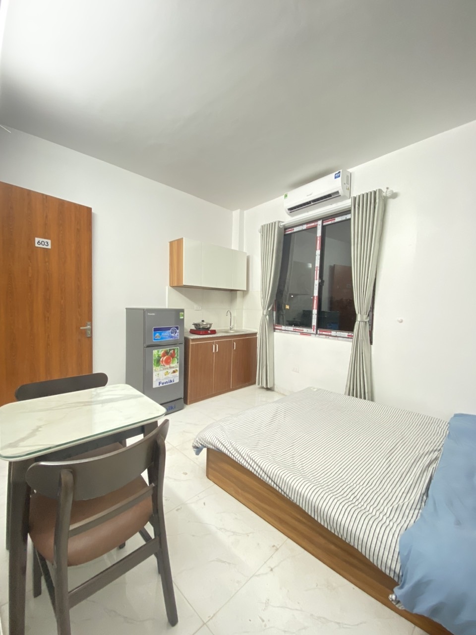 Phòng trọ 4PS Housing Trần Khát Chân - Hai Bà Trưng - Phòng (*)