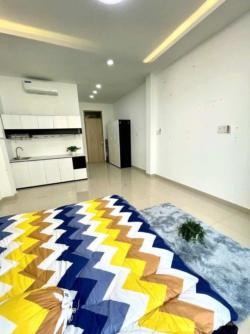 Phòng trọ Anh Ng House Lê Văn Sỹ - Quận 3 - Phòng (*)