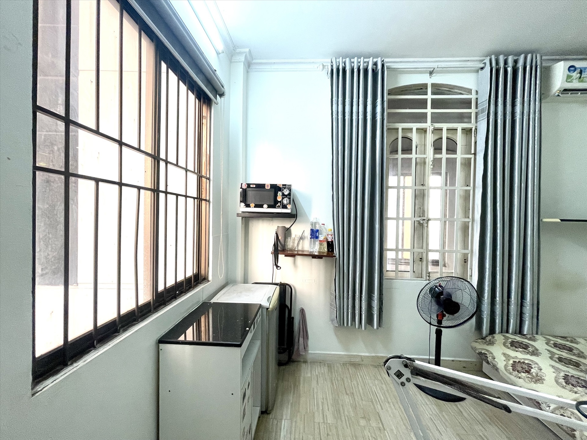 Phòng trọ Kelly Home Điện Biên Phủ - Bình Thạnh - Phòng (*)