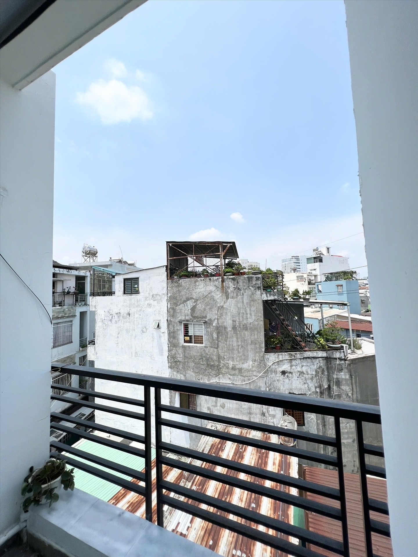 Phòng trọ 1 Phòng ngủ 30m2 tại GUHOME Mai Văn Ngọc - Phú Nhuận - Ban công
