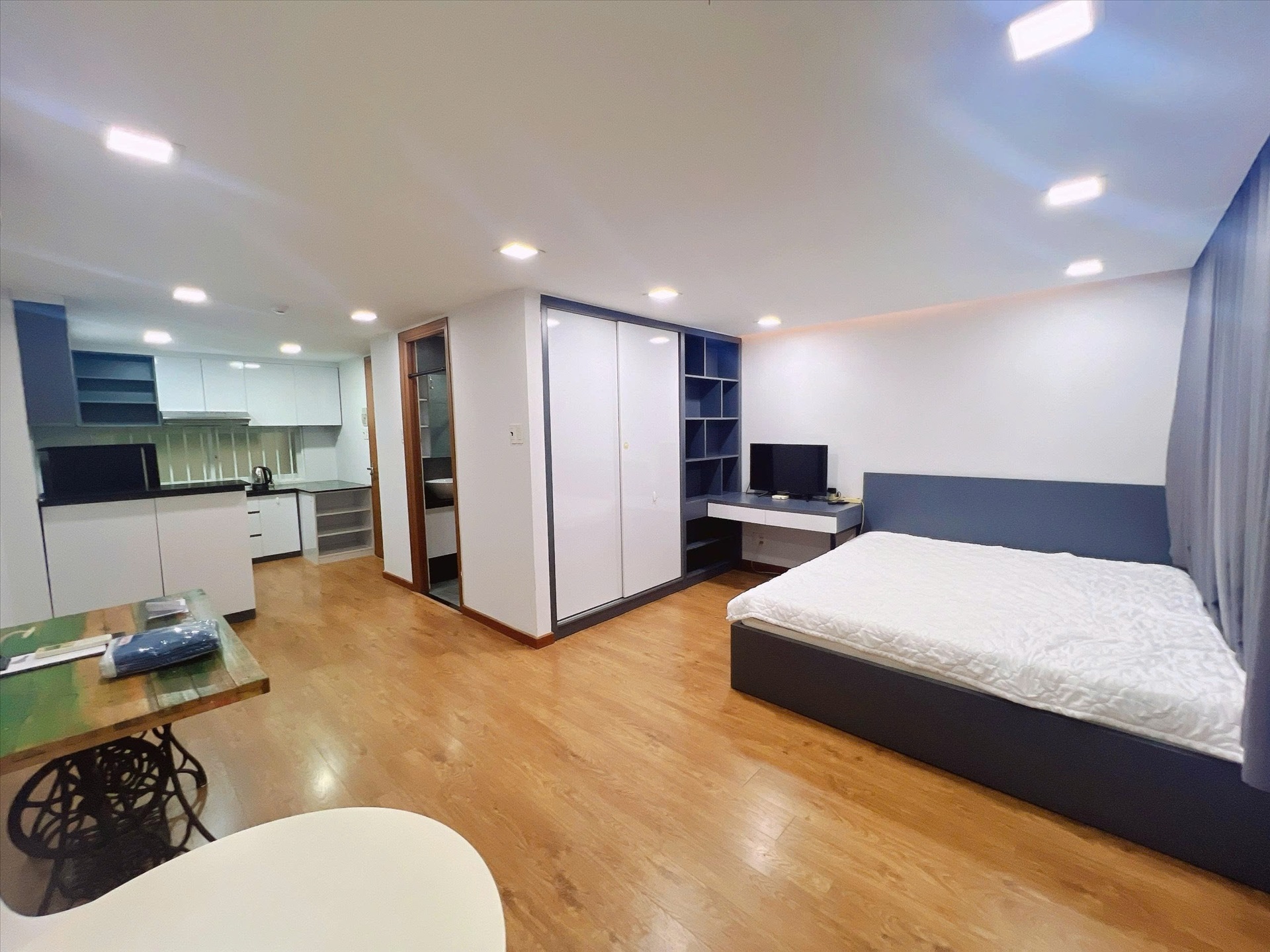 Phòng trọ Rex Residence Nguyễn Cửu Vân - Bình Thạnh - Phòng (*)