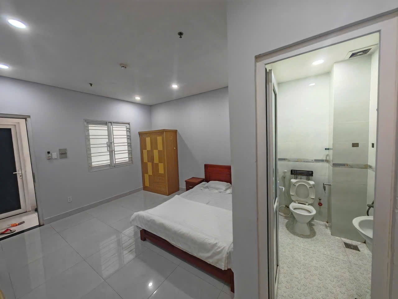 Phòng trọ CM Home Bùi Đình Túy - Bình Thạnh - Phòng (*)