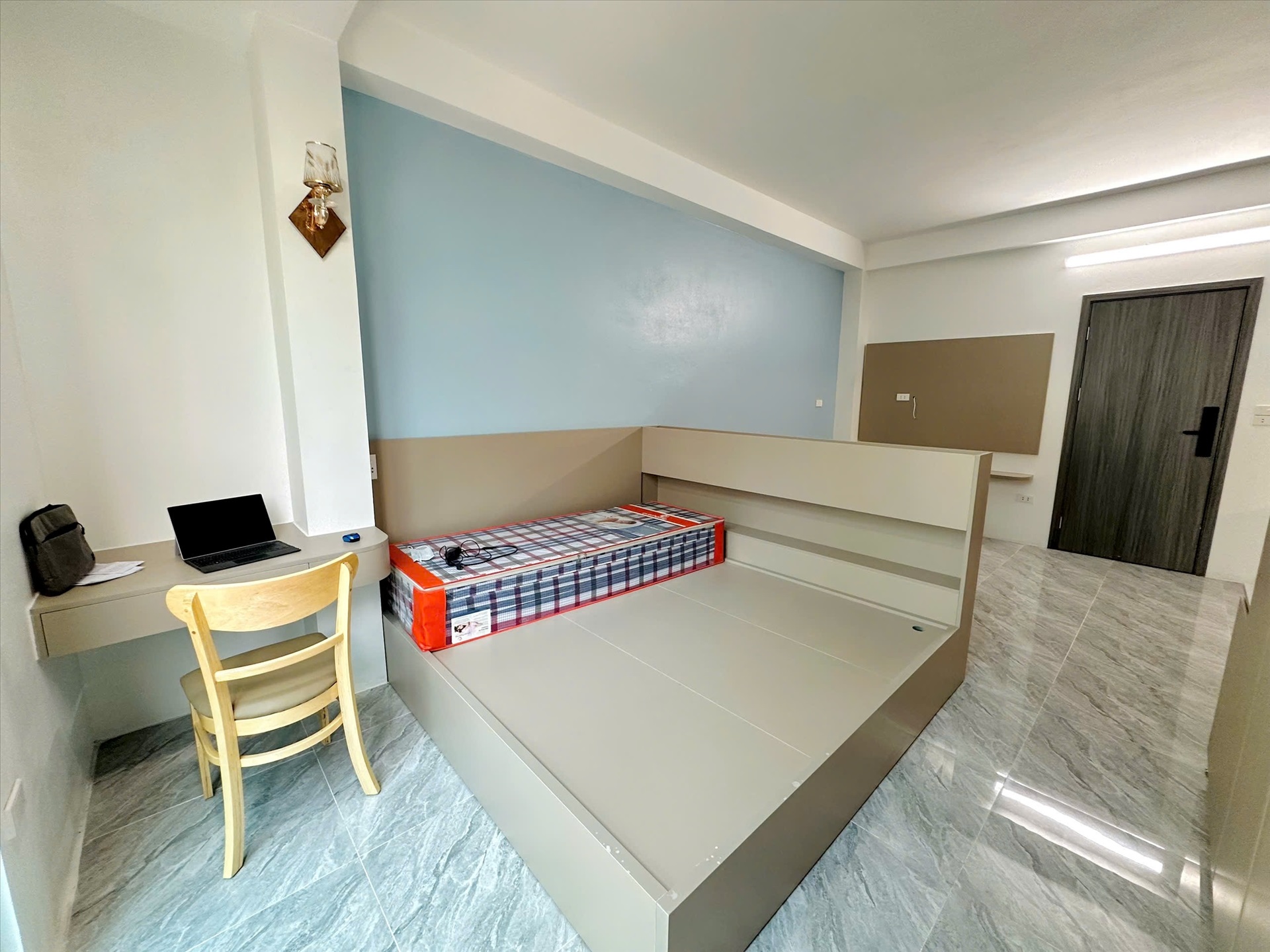 Phòng trọ Studio 30m2 tại  TT House Chùa Láng - Đống Đa - Phòng ngủ