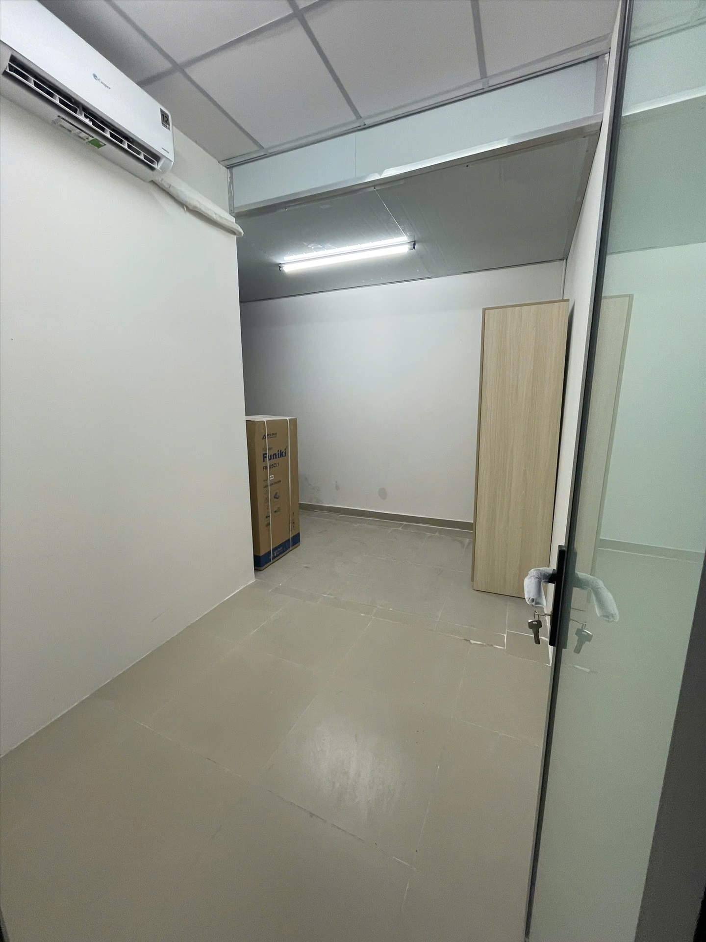 Phòng trọ Jinjoo Home Âu Cơ - Tân Bình - Phòng (*)