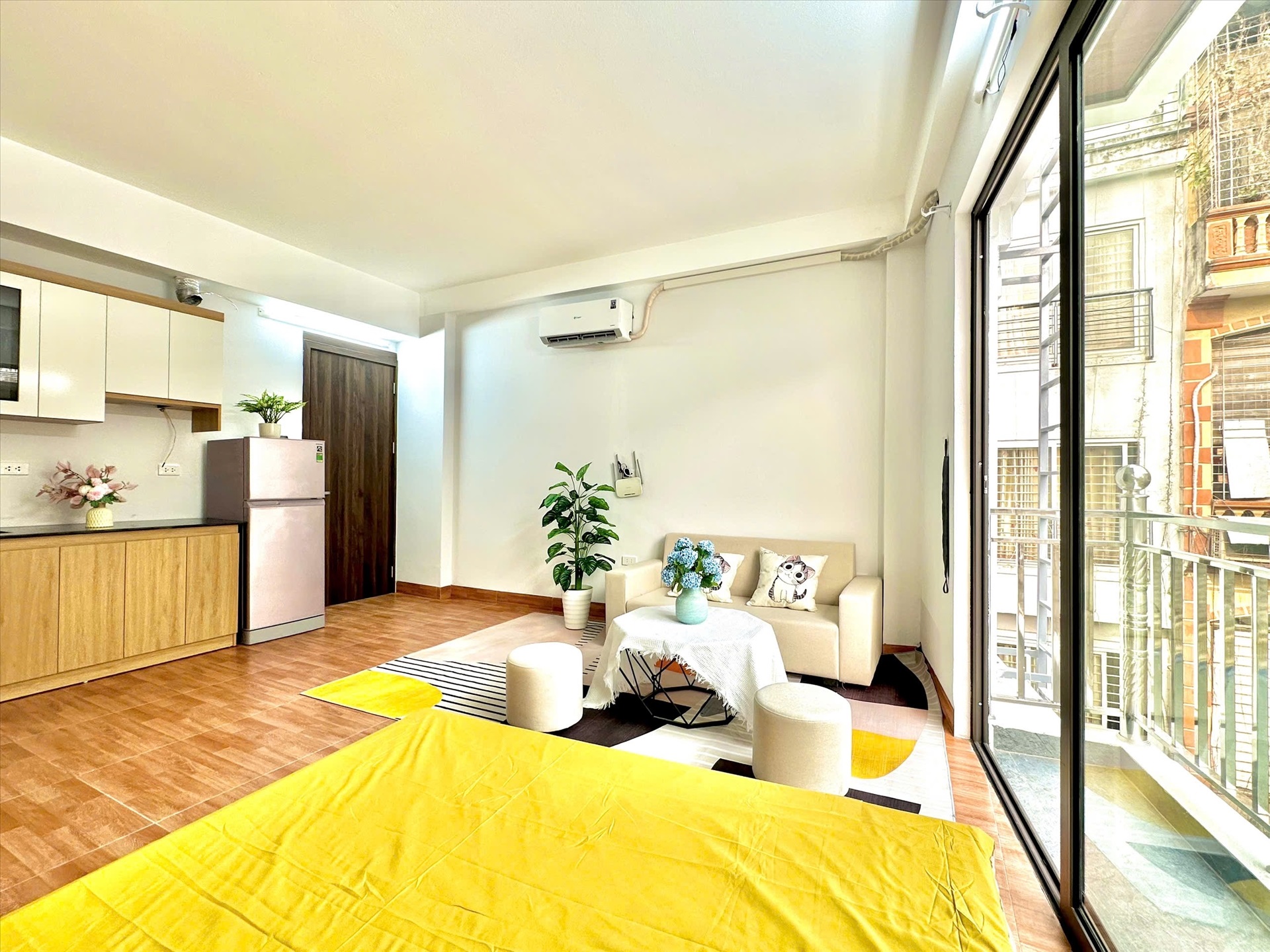 Phòng trọ Studio 30m2 tại Time House 9 Cổ Nhuế -  Bắc Từ Liêm - Phòng khách