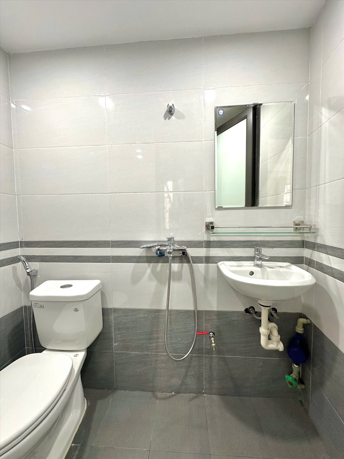 Phòng trọ Studio 30m2 tại Time House 9 Cổ Nhuế -  Bắc Từ Liêm - Phòng tắm