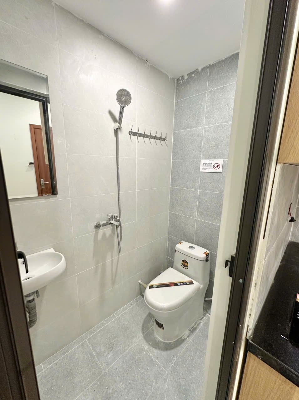 Phòng trọ Studio 30m2 tại GENZ Home Kim Ngưu - Hai Bà Trưng - Phòng tắm