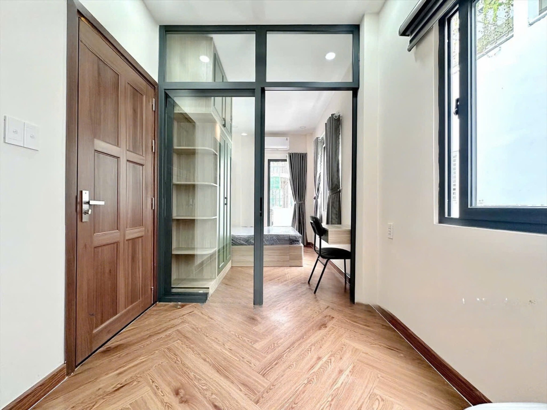 Phòng trọ John Tran House Huỳnh Văn Bánh - Phú Nhuận - Phòng (*)