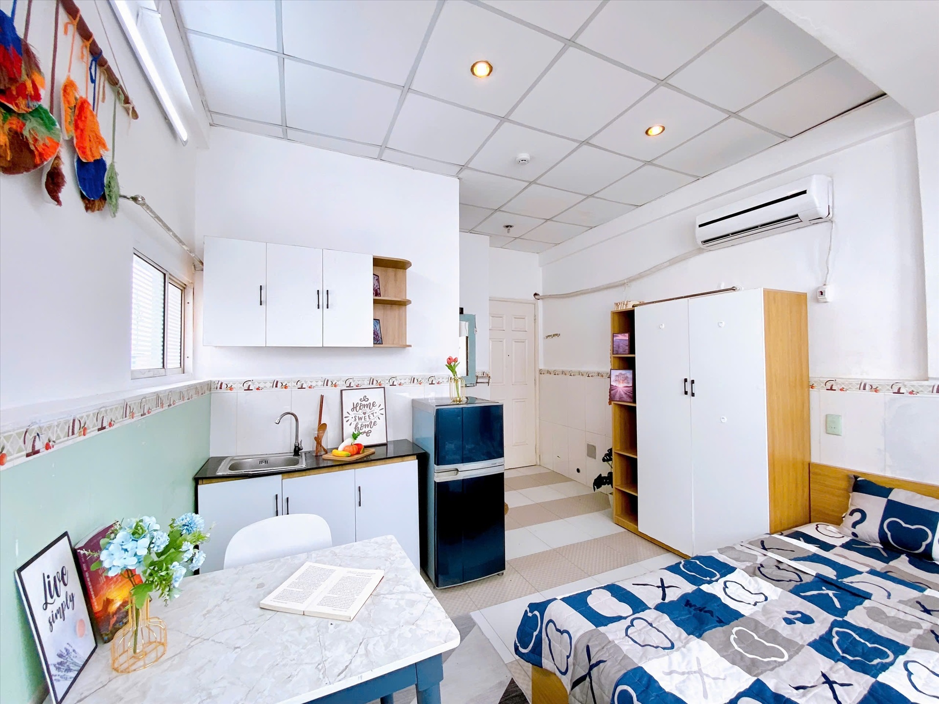 Phòng trọ CK Apartment Phạm Ngũ Lão - Quận 1 - Phòng (*)