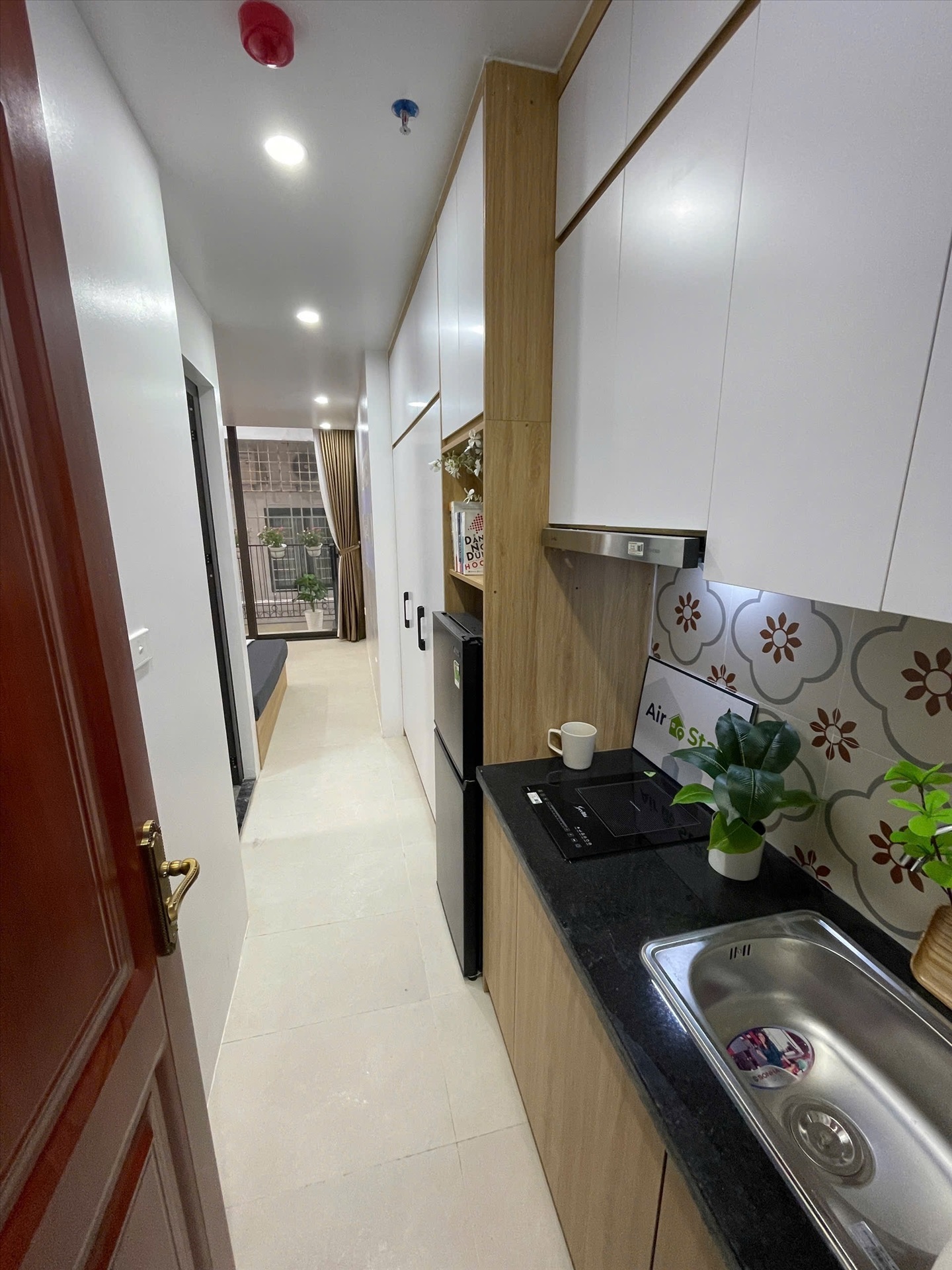 Phòng trọ Studio 25m2 tại Airstay Hoàng Quốc Việt - Cầu Giấy - Phòng bếp