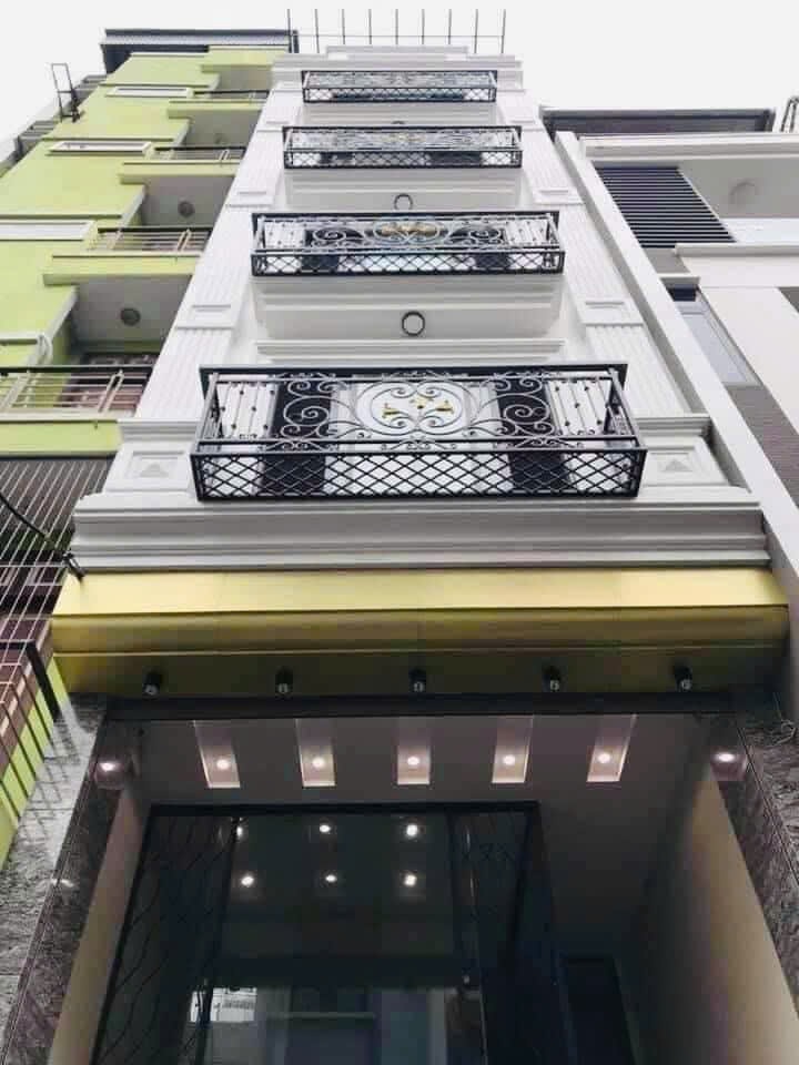 Phòng trọ Airstay Giáp Bát - Hoàng Mai - Toàn cảnh tòa nhà (*)