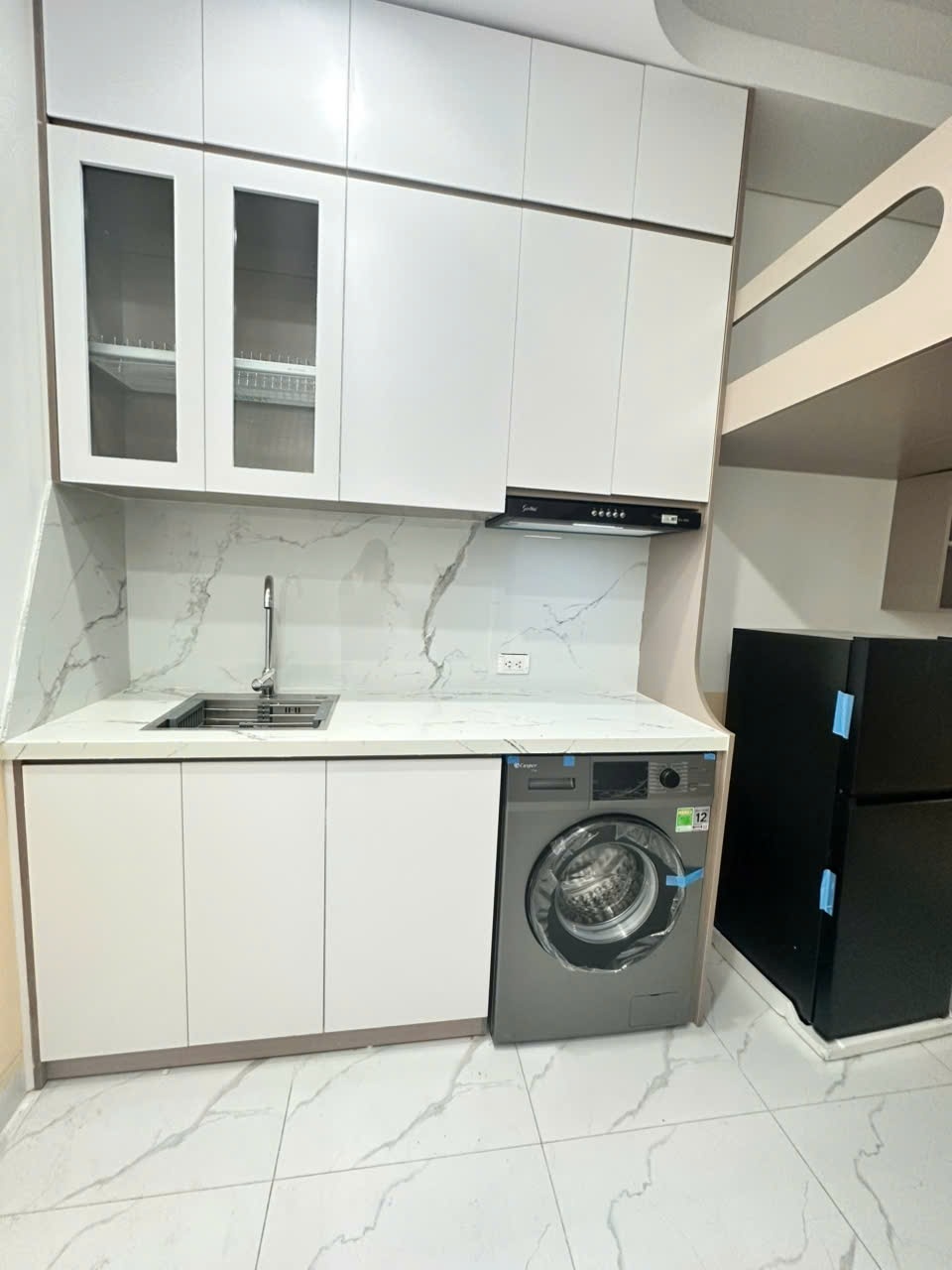 Phòng trọ Duplex 20m2 tại Akaland House Quan Hoa - Cầu Giấy - Phòng bếp