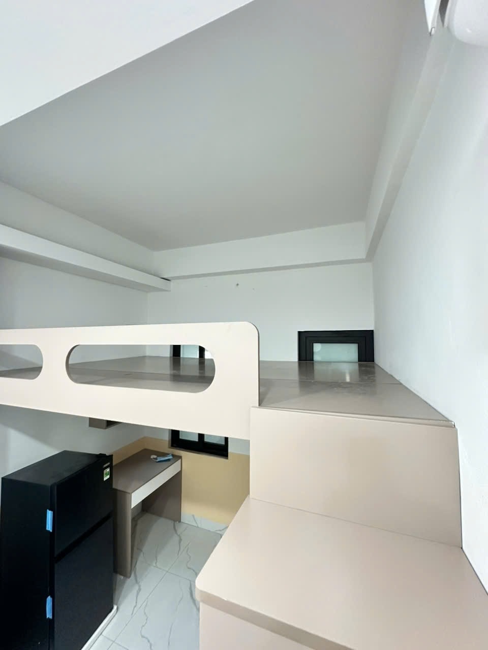 Phòng trọ Duplex 20m2 tại Akaland House Quan Hoa - Cầu Giấy - Phòng ngủ