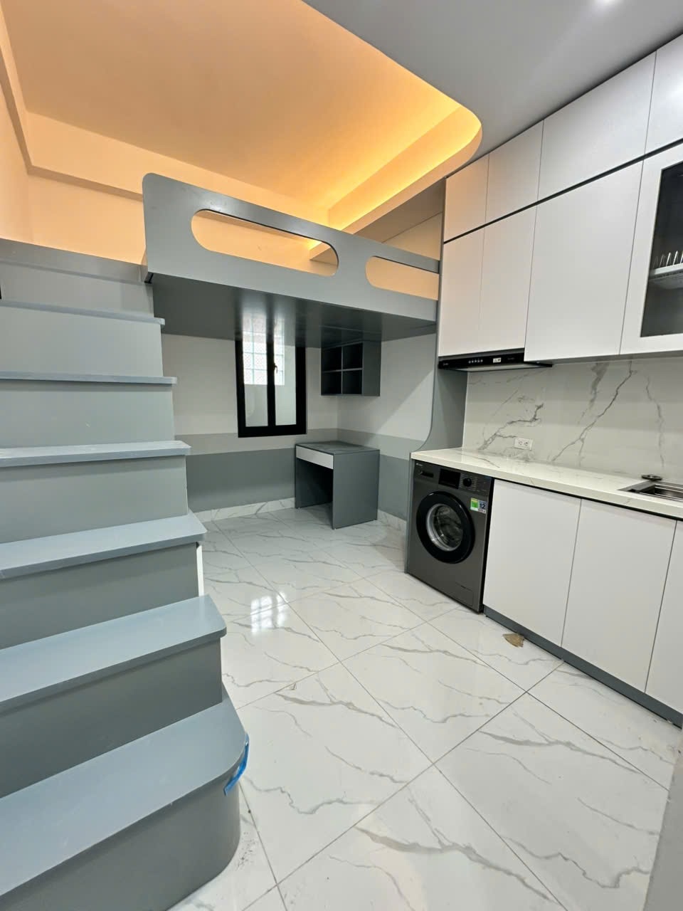 Phòng trọ Duplex 20m2 tại Akaland House Quan Hoa - Cầu Giấy - Phòng bếp