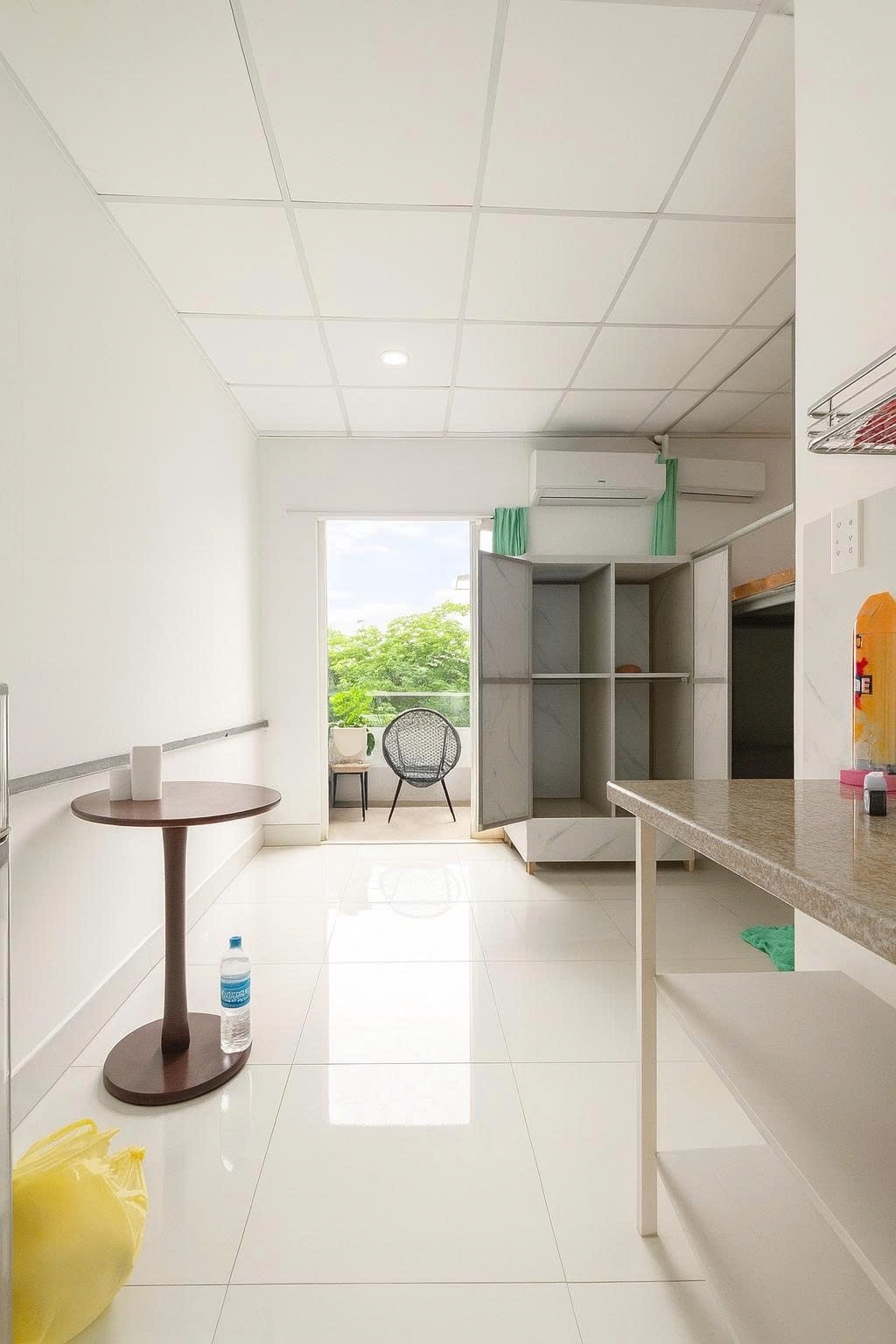 Phòng trọ Studio 30m2 tại REDHOMES Điện Biên Phủ - Bình Thạnh - Phòng khách