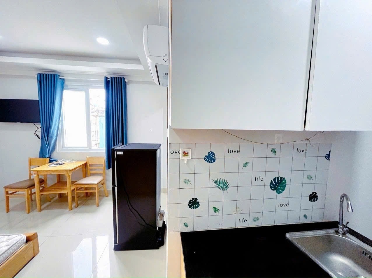 Phòng trọ John Tran House Nguyễn Trãi - Quận 1 - Phòng (*)