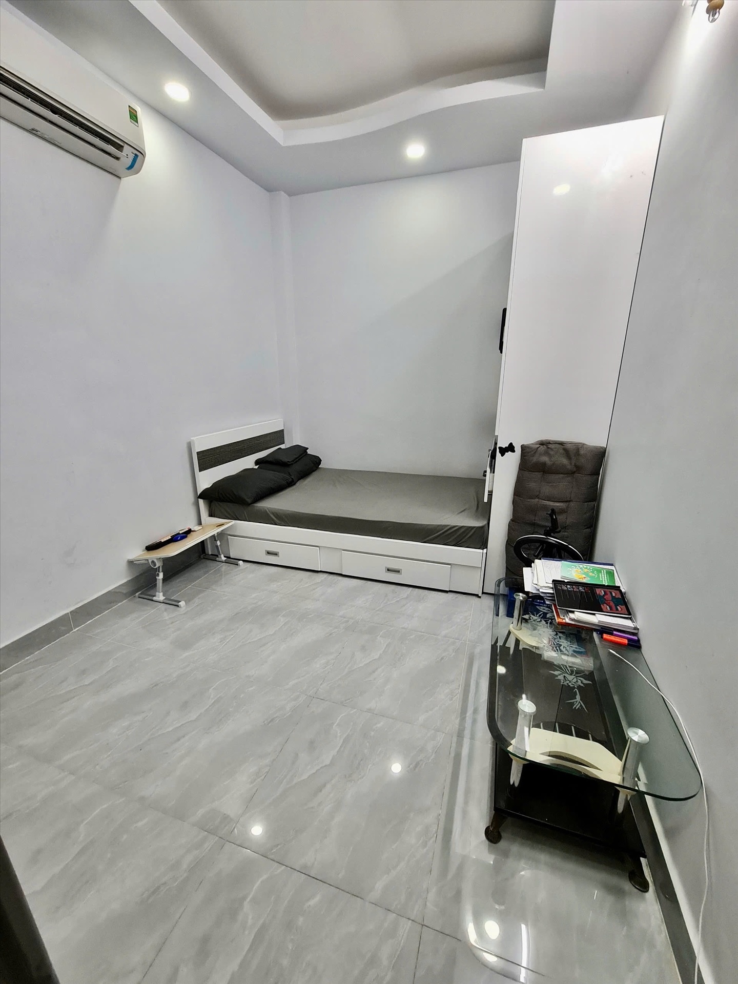 Phòng trọ AD Home Phan Tây Hồ - Phú Nhuận - Phòng (*)