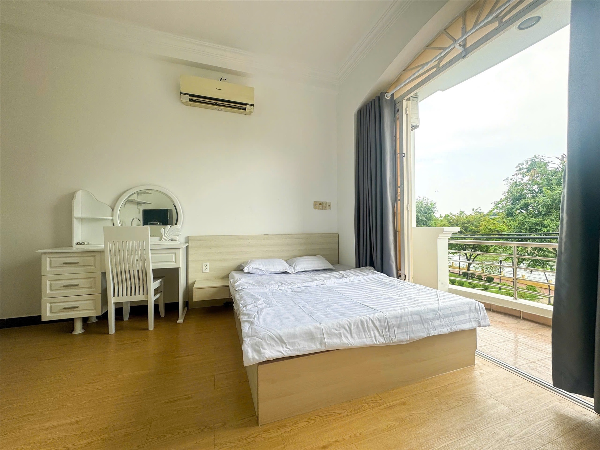 Phòng trọ Jinjoo Home Xô Viết Nghệ Tĩnh - Bình Thạnh - Phòng (*)