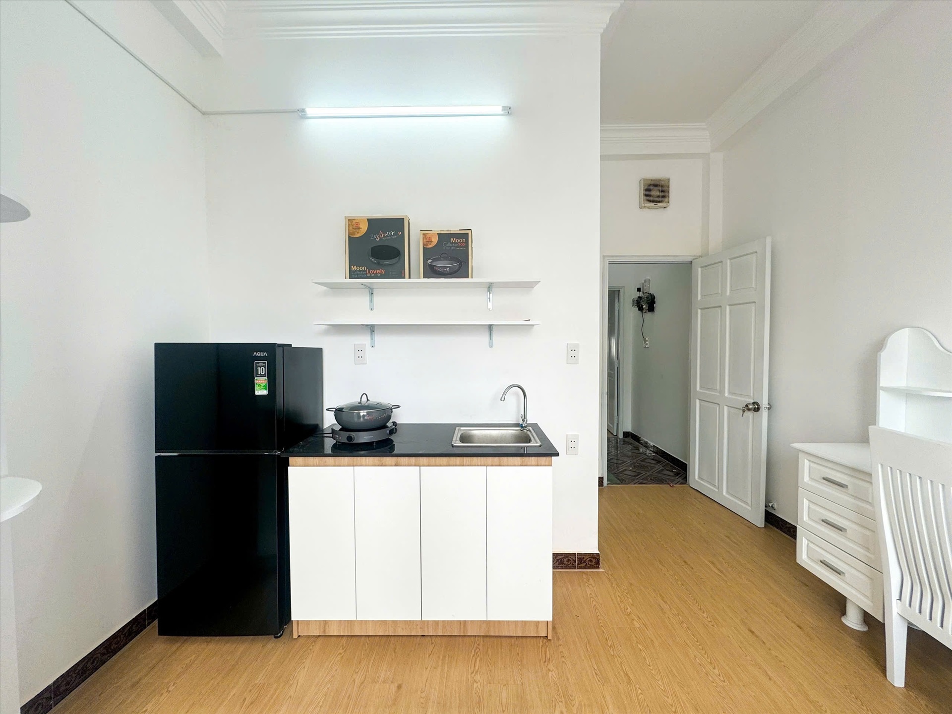 Phòng trọ Jinjoo Home Xô Viết Nghệ Tĩnh - Bình Thạnh - Phòng (*)