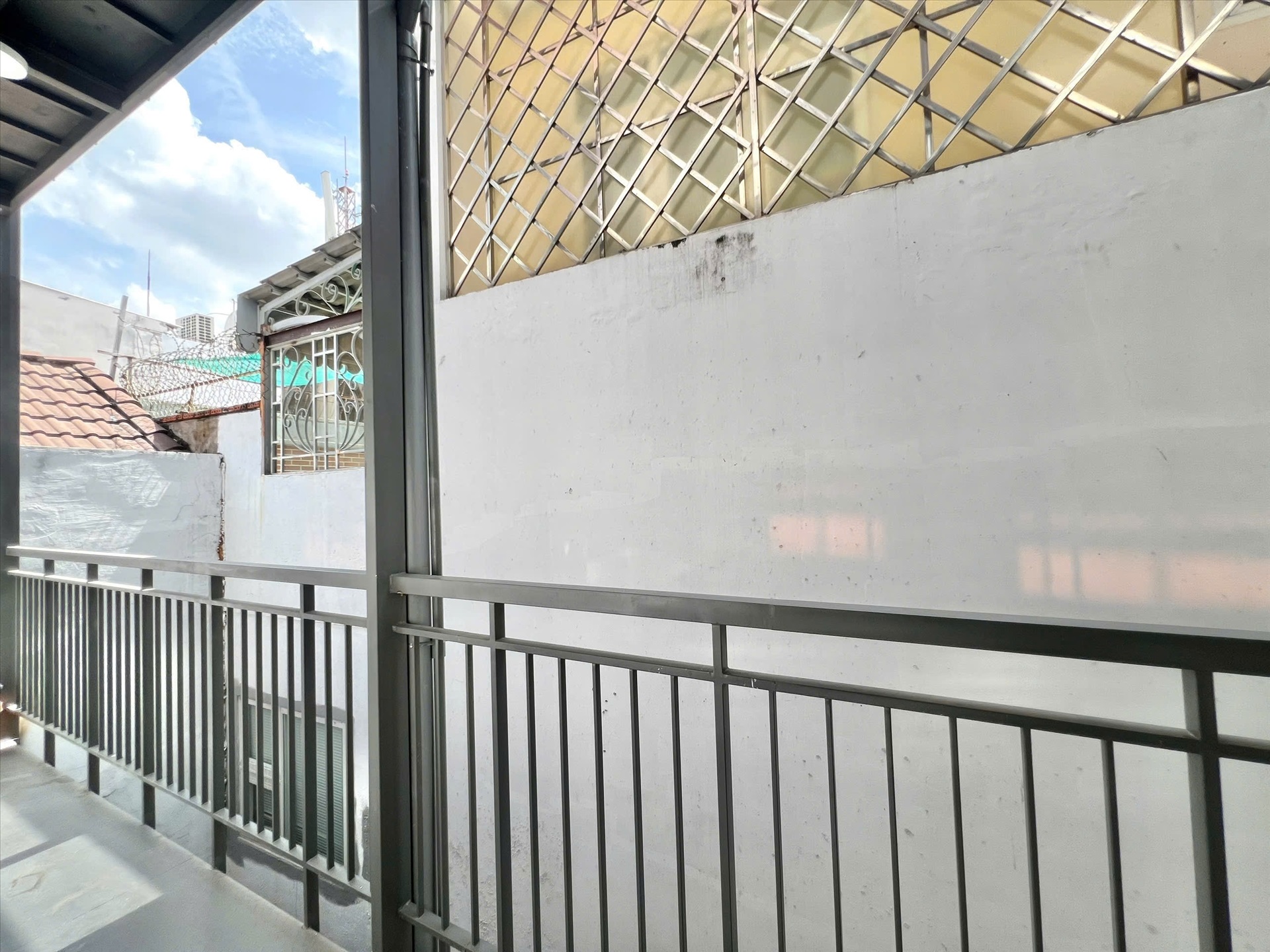 Phòng trọ Studio 20m2 tại MH Home Cộng Hòa - Tân Bình - Ban công