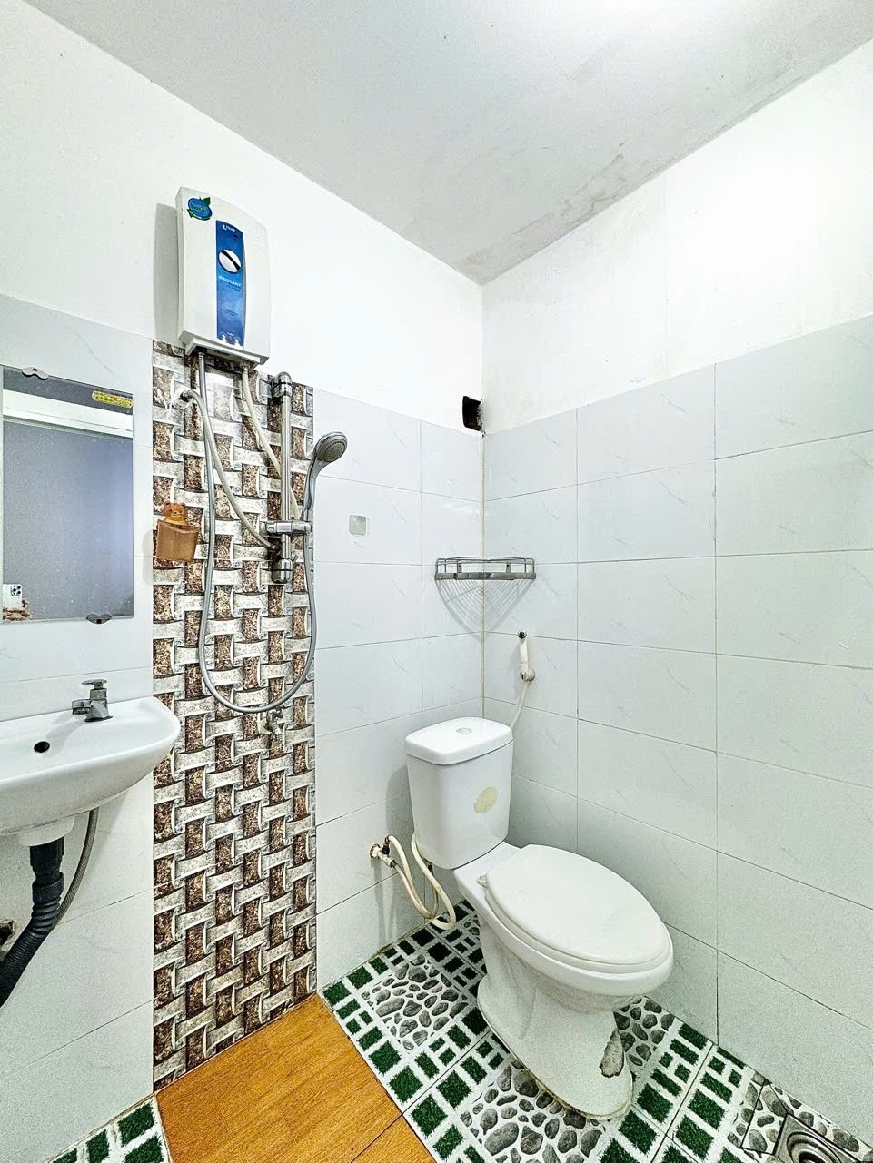 Phòng trọ 1 Phòng ngủ 25m2 tại Lacasa Home Nguyễn Kiệm - Phú Nhuận - Phòng tắm