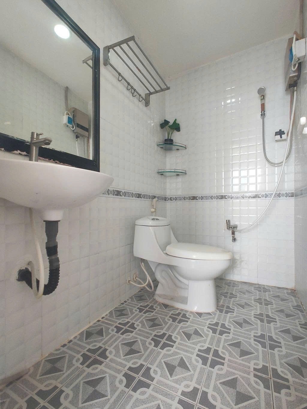 Phòng trọ Studio 20m2 tại PTC House Lê Quang Định - Gò Vấp - Phòng tắm