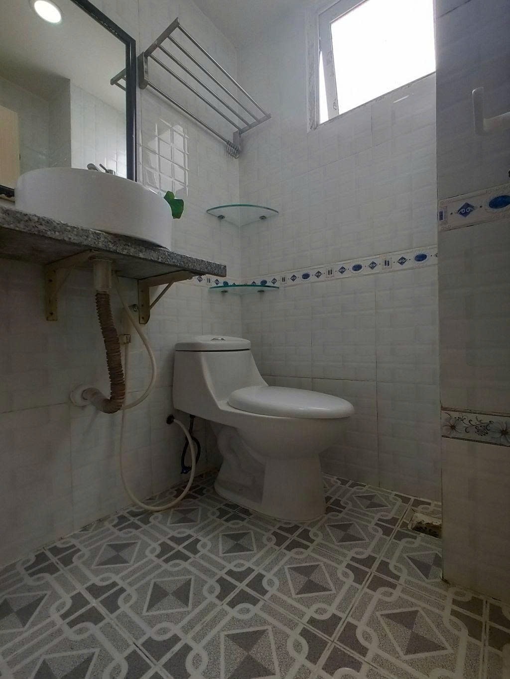 Phòng trọ Studio 20m2 tại PTC House Lê Quang Định - Gò Vấp - Phòng tắm