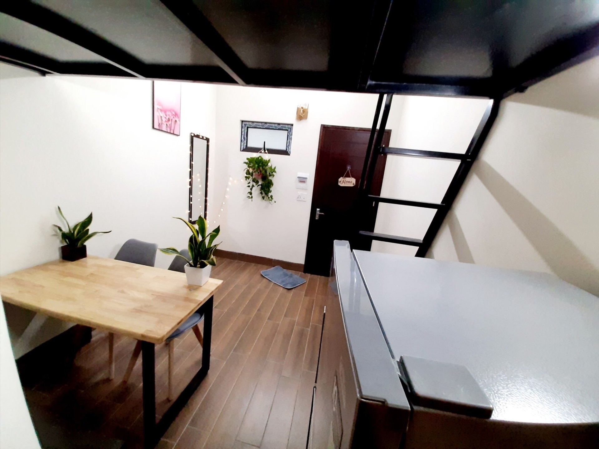 Phòng trọ Duplex 20m2 tại Akaland Phùng Hưng - Hà Đông - Phòng khách