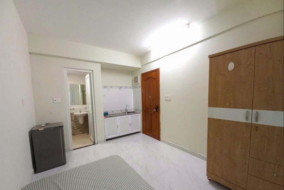 Phòng trọ PTC House 1 Lê Văn Sỹ - Tân Bình - Phòng (*)